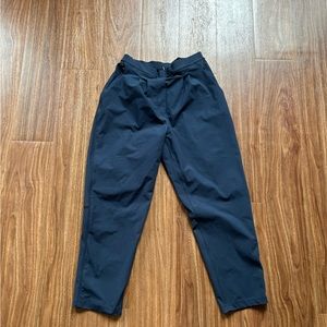 Lululemon Essential High Rise Trouser 25”